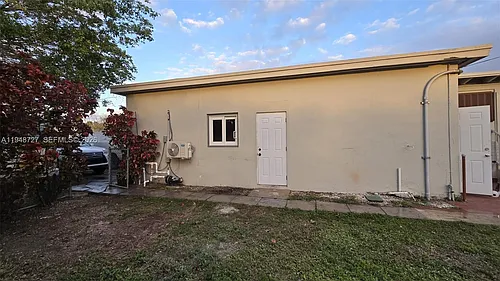 950 NW 149th Ter #1 Photo 1