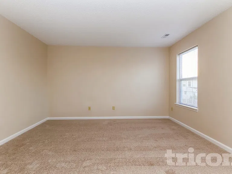 6453 Townsend Way — Photo 8