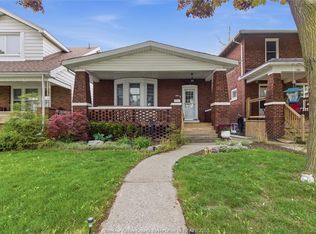 1220 Gladstone Ave, Windsor, ON N8X 3H3