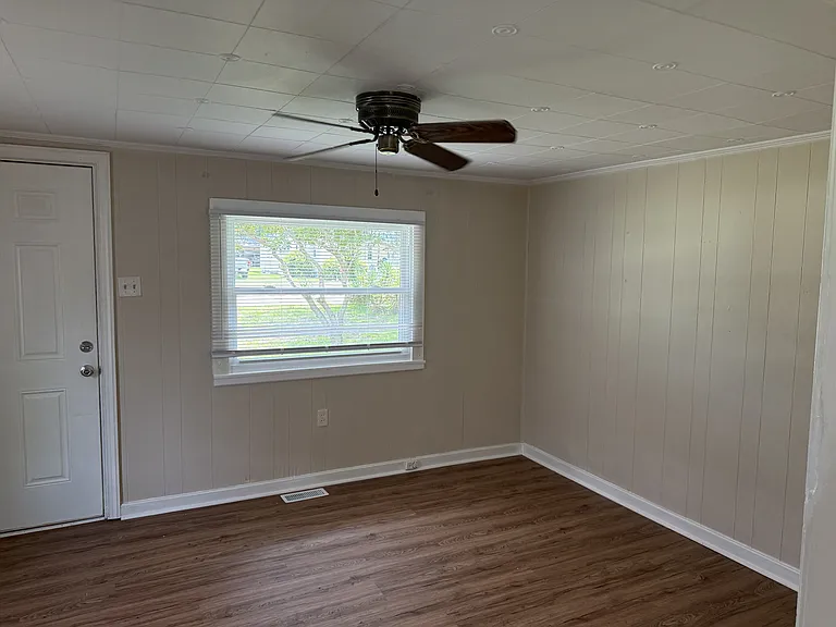 2306 Bay St #1 — Photo 12