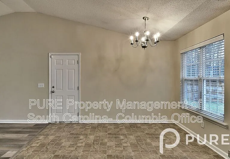 321 Downs Dr — Photo 23