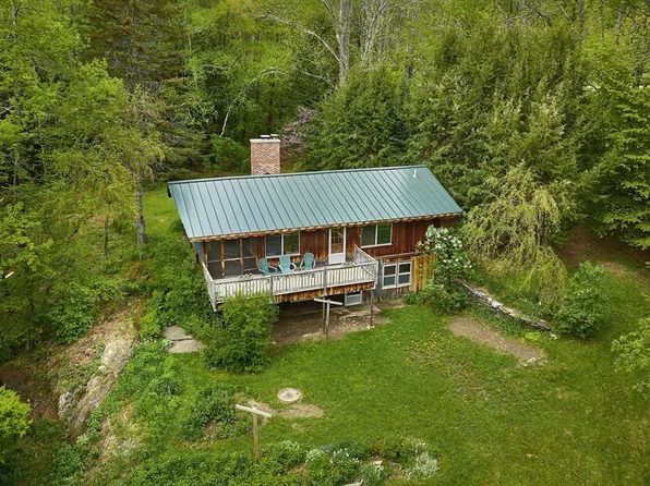248 Stage Rd, Cummington, MA 01026