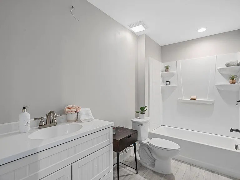 140 E Ace Ln — Photo 23