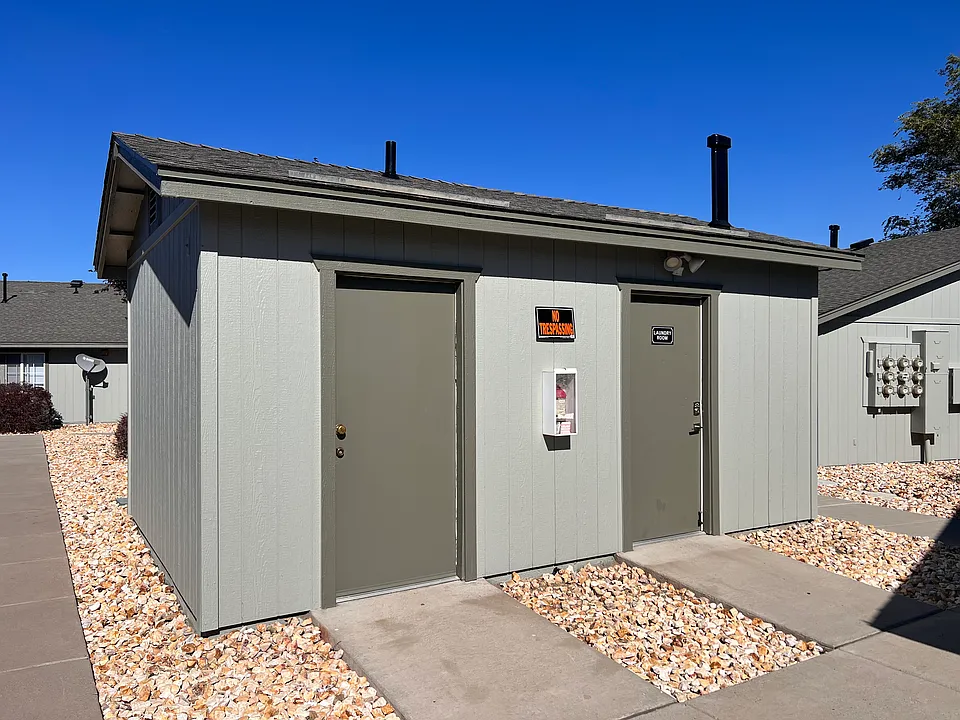 Cedar Apartments