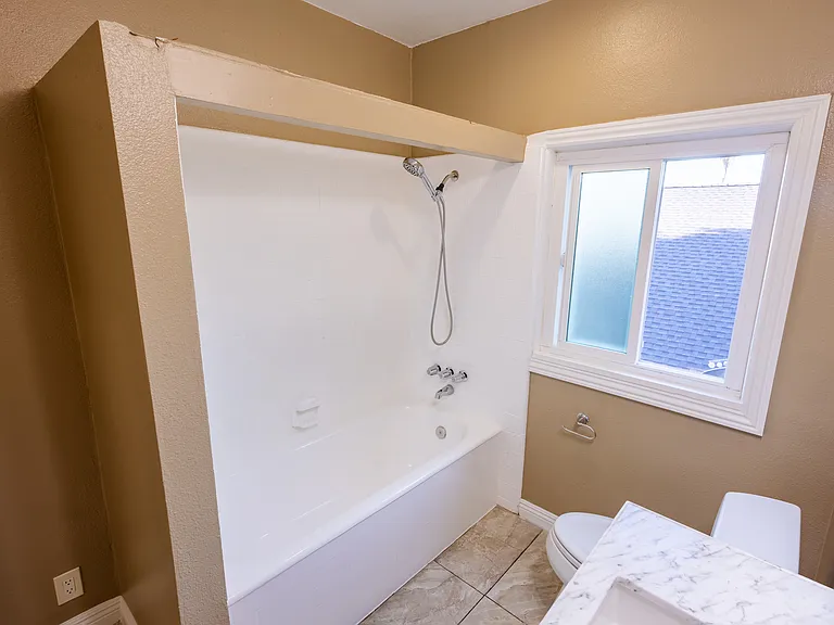 4210 Halldale Ave — Photo 35