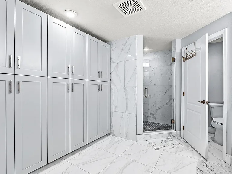 601 N Miramar Ave #107 — Photo 10