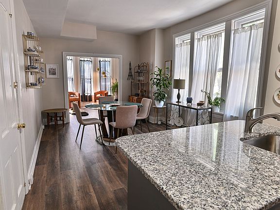 5th image of 208 Hamilton St APT 2