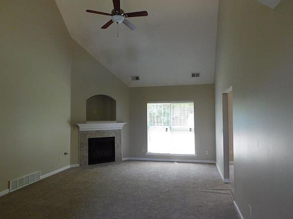 2nd image of 5417 Gold Leaf Ln