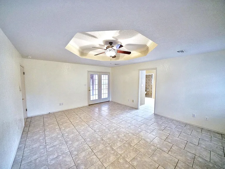 1508 Mount Laurel — Photo 29