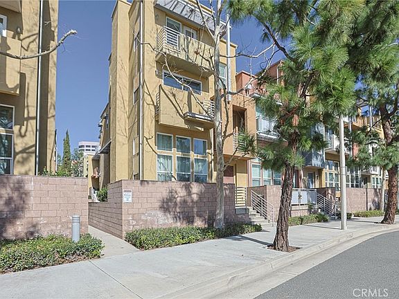 5th image of 347 Memory Ln