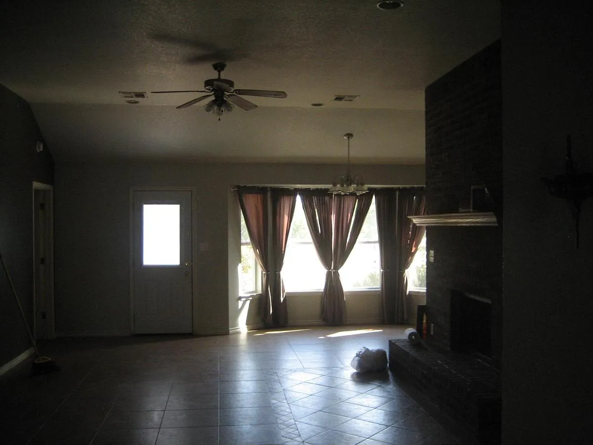 3 bed, 1340 sqft, $1,700 — Photo 3