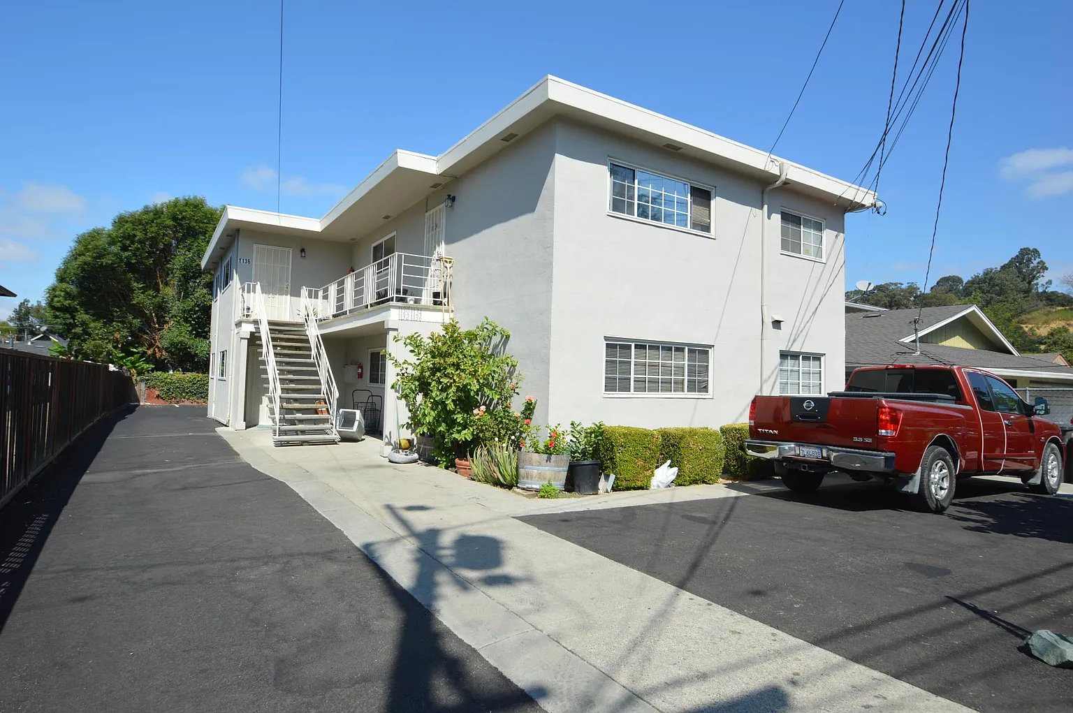 1130 Rex Rd photo 1