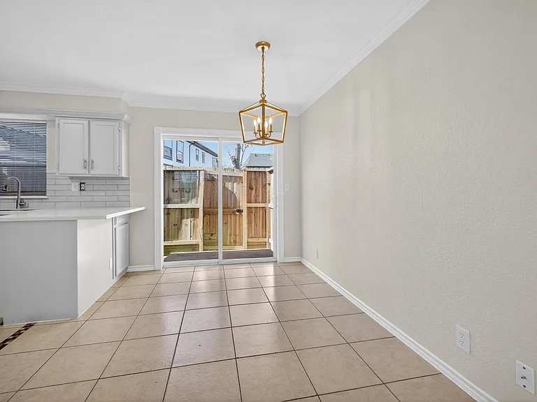 1221 Cedar Post Ln #1D — Photo 6
