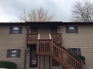 134 Ashley Dr, Fairview Heights, IL 62208