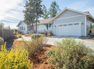 401 Ronsheimer Rd, Penngrove, CA 94951