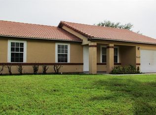 2832 SW Ann Arbor Rd, Port Saint Lucie, FL 34953