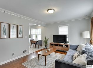 3006 S 35th St, Omaha, NE 68105