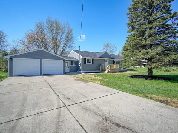4207 Leah St, Michigan Center, MI 49254
