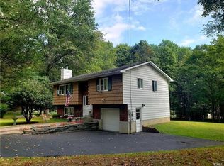 210 Jansen Rd, Shawangunk, NY 12566
