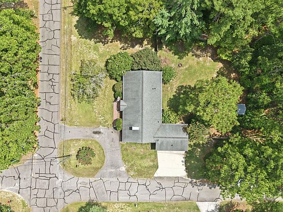 4th image of 509 Wilder Avenue