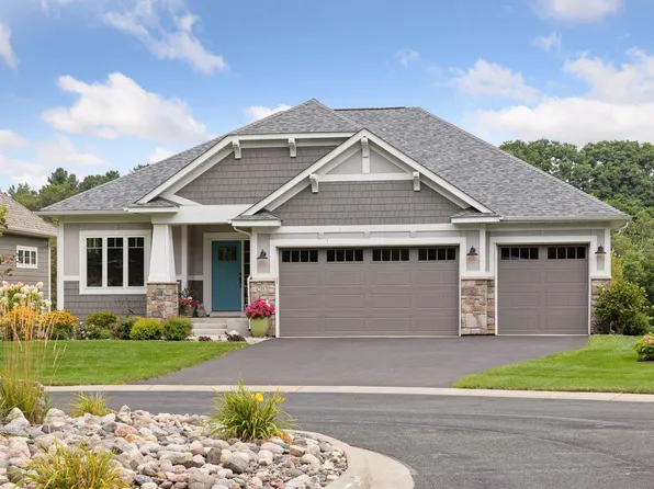 2357 Sherwood Pl, Hudson, WI 54016