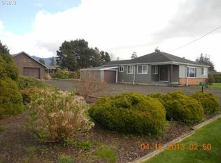 7105 Vaughn Rd, Tillamook, OR 97141