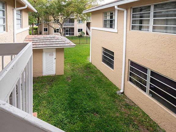 5th image of 10200 Twin Lakes Drive #14G