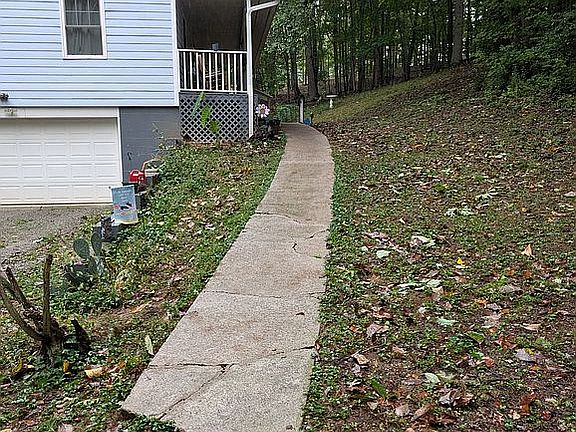 5th image of 8632 Conner Rd