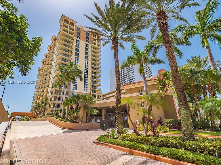 2080 S Ocean Dr #804 — Photo 32