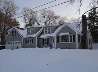 1 Henderson Ave, Andover, MA 01810