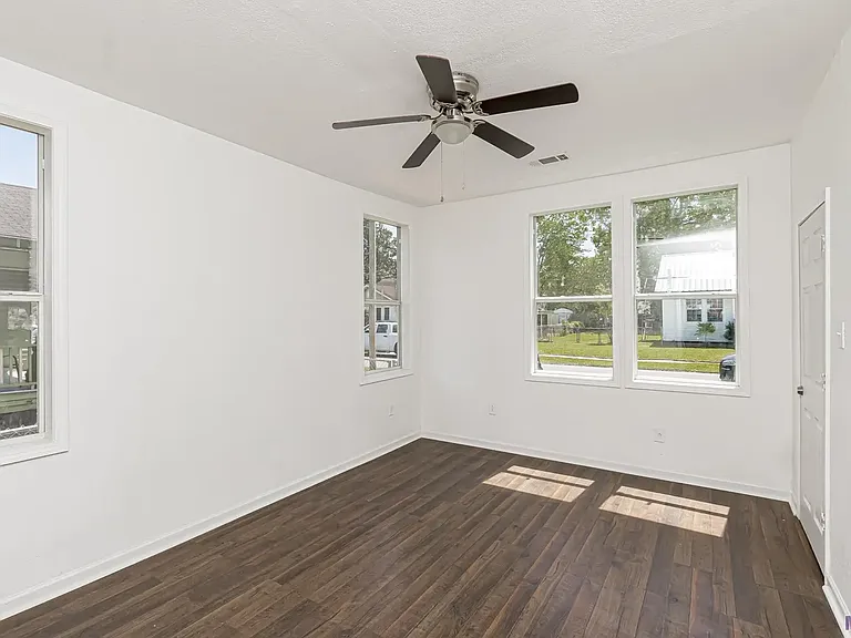 2605 Adams Ave — Photo 20