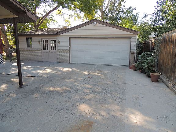 2 Car garage with shop