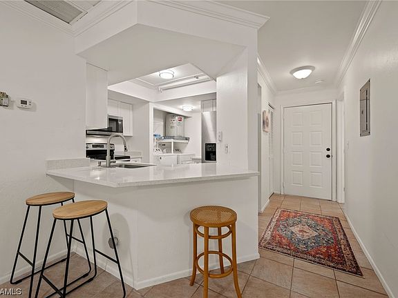 3rd image of 13252 White Marsh Ln #3204