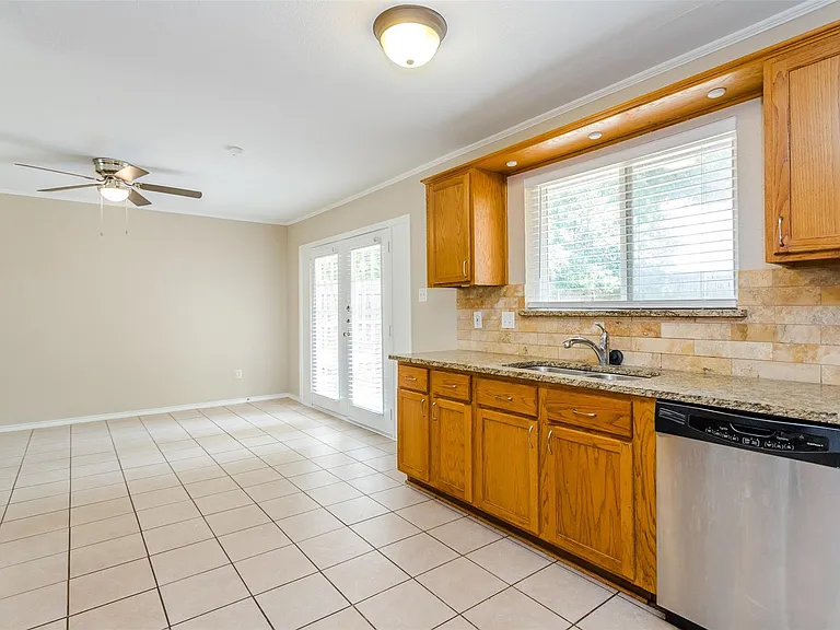 3406 Hastings Dr — Photo 30
