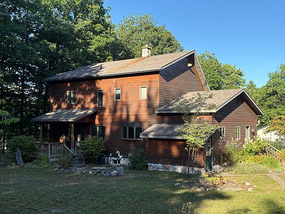 2nd image of 20546 Senter Location Rd