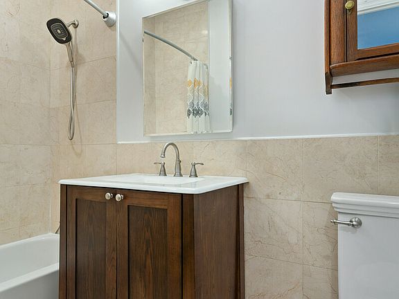 4th image of 163 Saint Nicholas Ave APT 1A