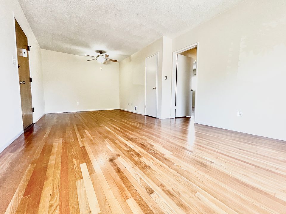 1st image of 8315 Clinton Ave #4