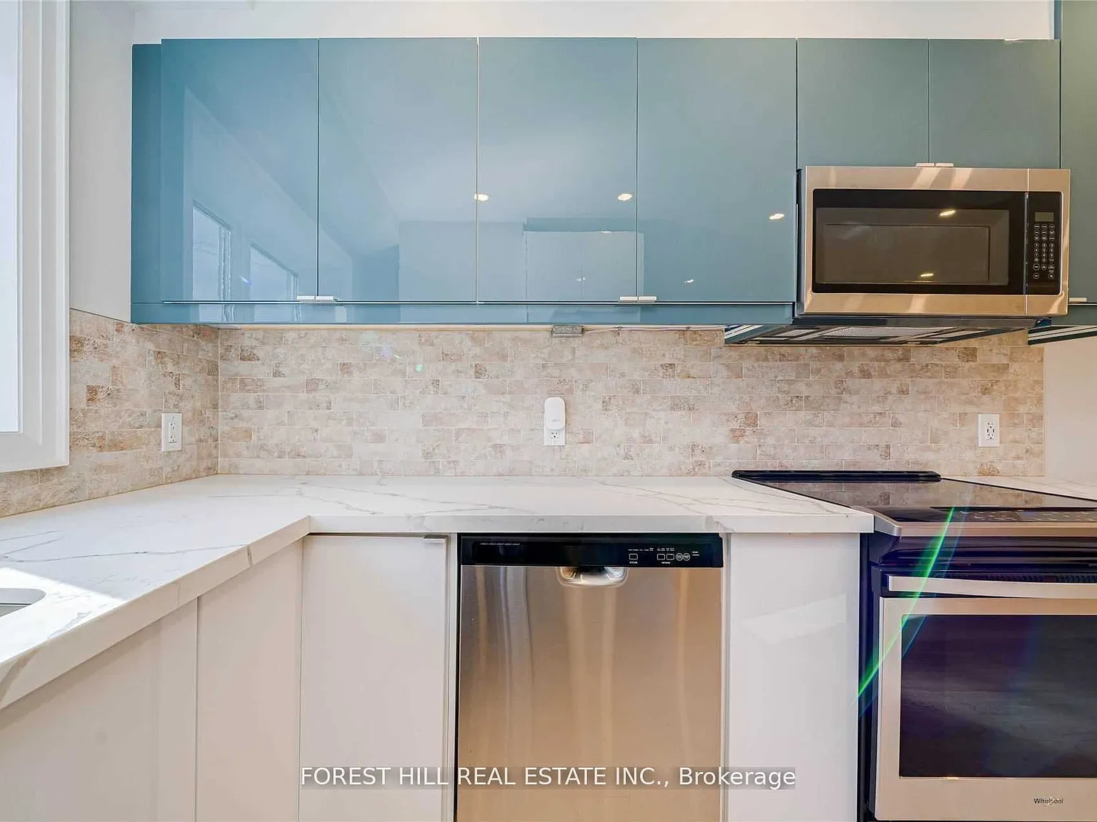 3 bed, $5,450 — Photo 3