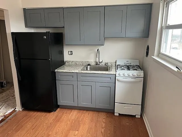 7905 Dungan Rd — Photo 3
