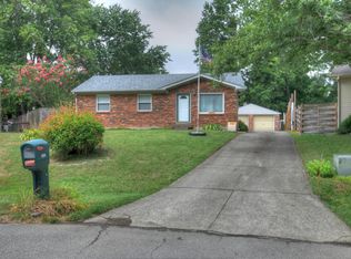 11210 Willowick Ct, Louisville, KY 40272