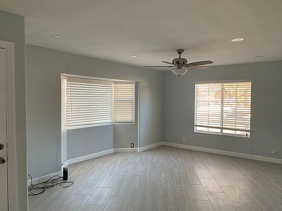 4th image of 7117 Southpark Ct