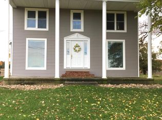 5577 Peet Rd, Chesaning, MI 48616