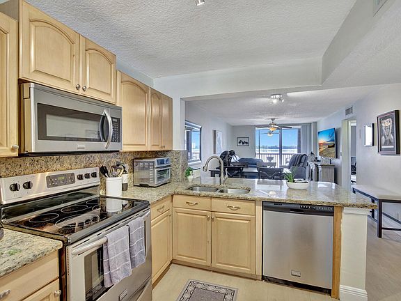 2nd image of 110 Lake Emerald Drive #306