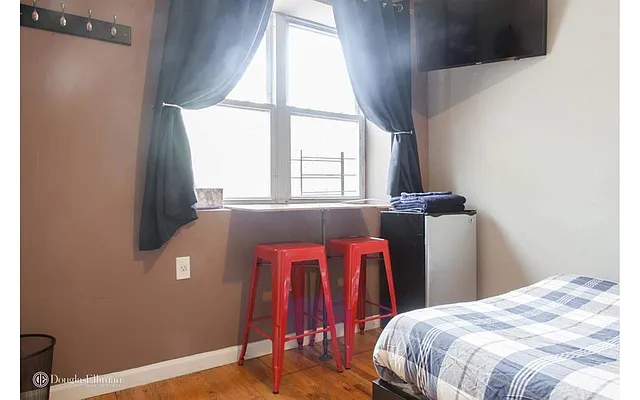 Rented by Lofts and Flats LLC | media 24