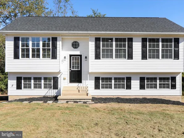 149 Jared Ct, Hedgesville, WV 25427