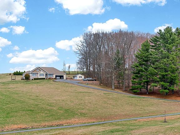 3rd image of 1955B Joy Ranch Rd