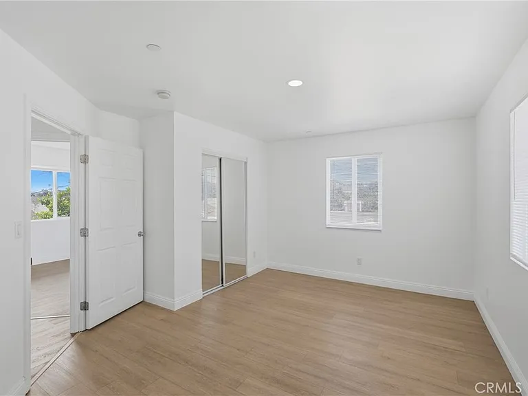 5017 S Halldale Ave #2 — Photo 17
