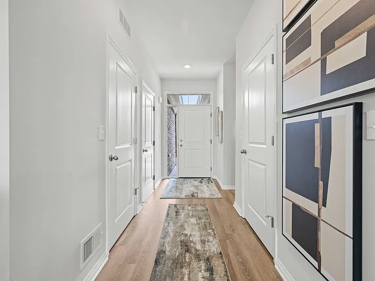 Walden Parc Apartments — Photo 14