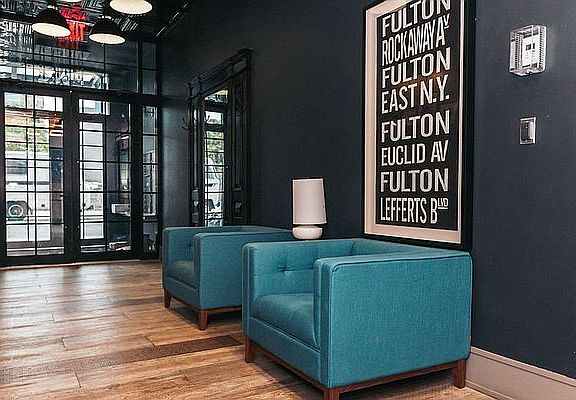3rd image of 1035 Fulton St APT 6A