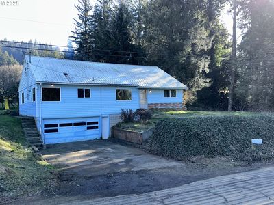 10055 Fairview Rd, Tillamook, OR, 97141